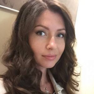 rencontre au téléphone jeune brunette sexy mignonne